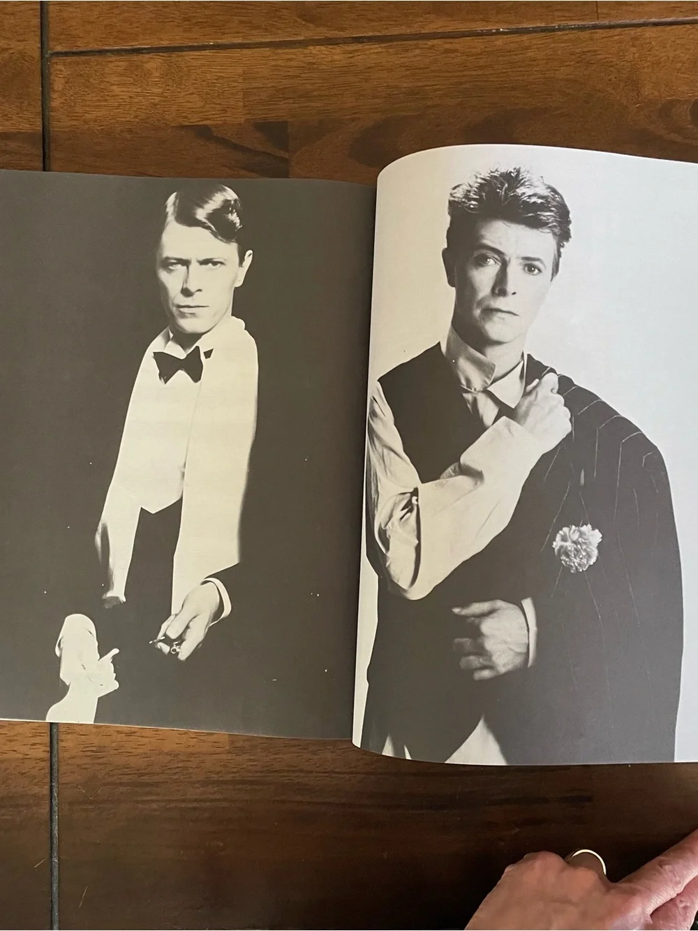 David Bowie Sheet Music Anthology: Piano, Vocal, Guitar - Picture 13 of 14